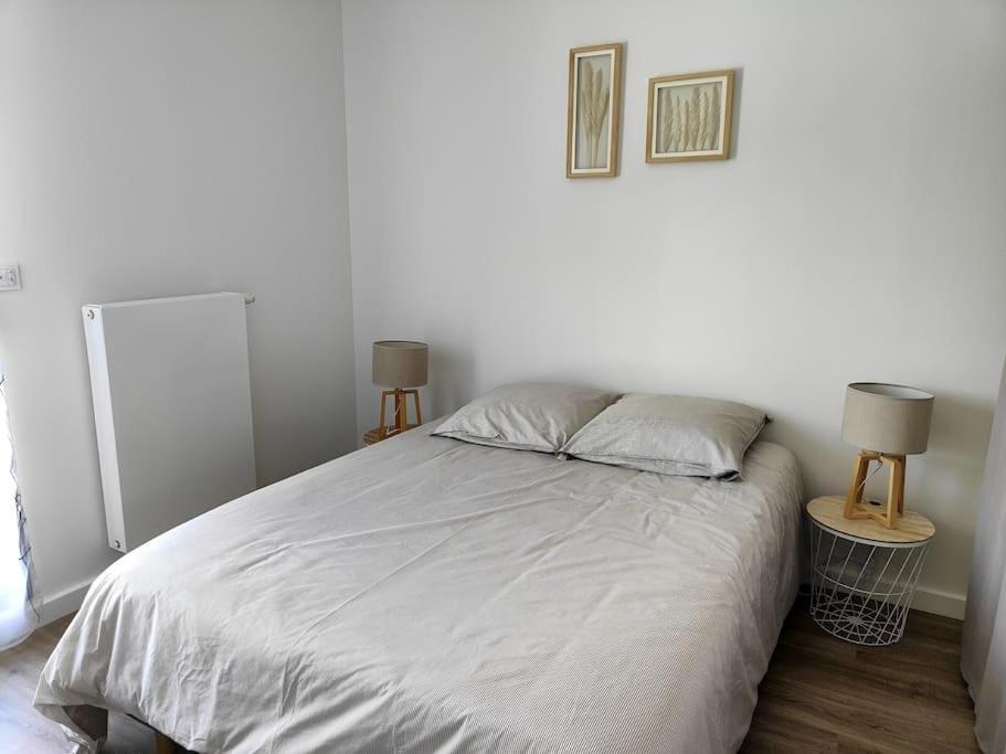 Location De Vacances A Andernos - Appartement 2 Chambres Dans Residence Neuve Andernos-les-Bains Exterior foto